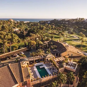 Отель Rio Real Golf &, Марбелья